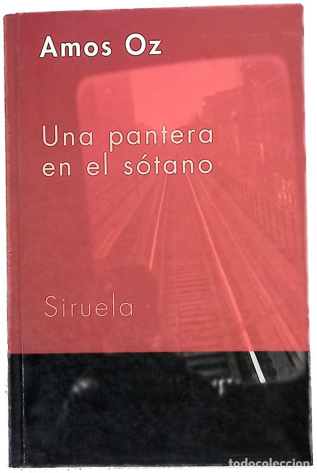 Libros: Una pantera en el s&oacute;tano - Oz, Amos