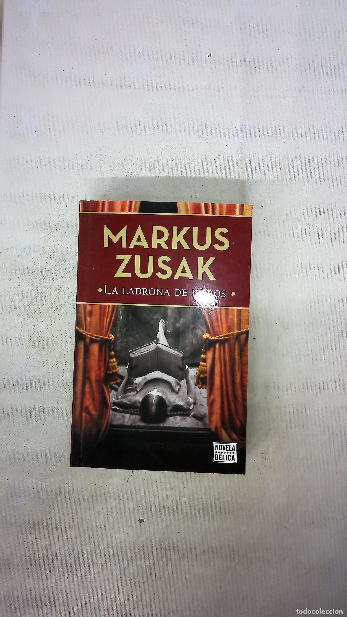 Libri di seconda mano: La ladrona de libros - Zusak, Markus; White, Trudy; Mart&iacute;n de Dios, Laura