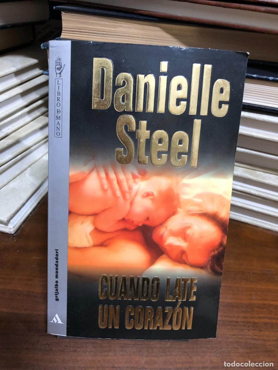 Libros: Cuando late un coraz&oacute;n Danielle Steel