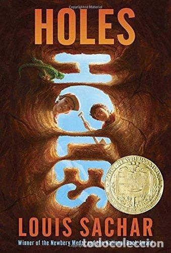 books: Holes- 9780440414803