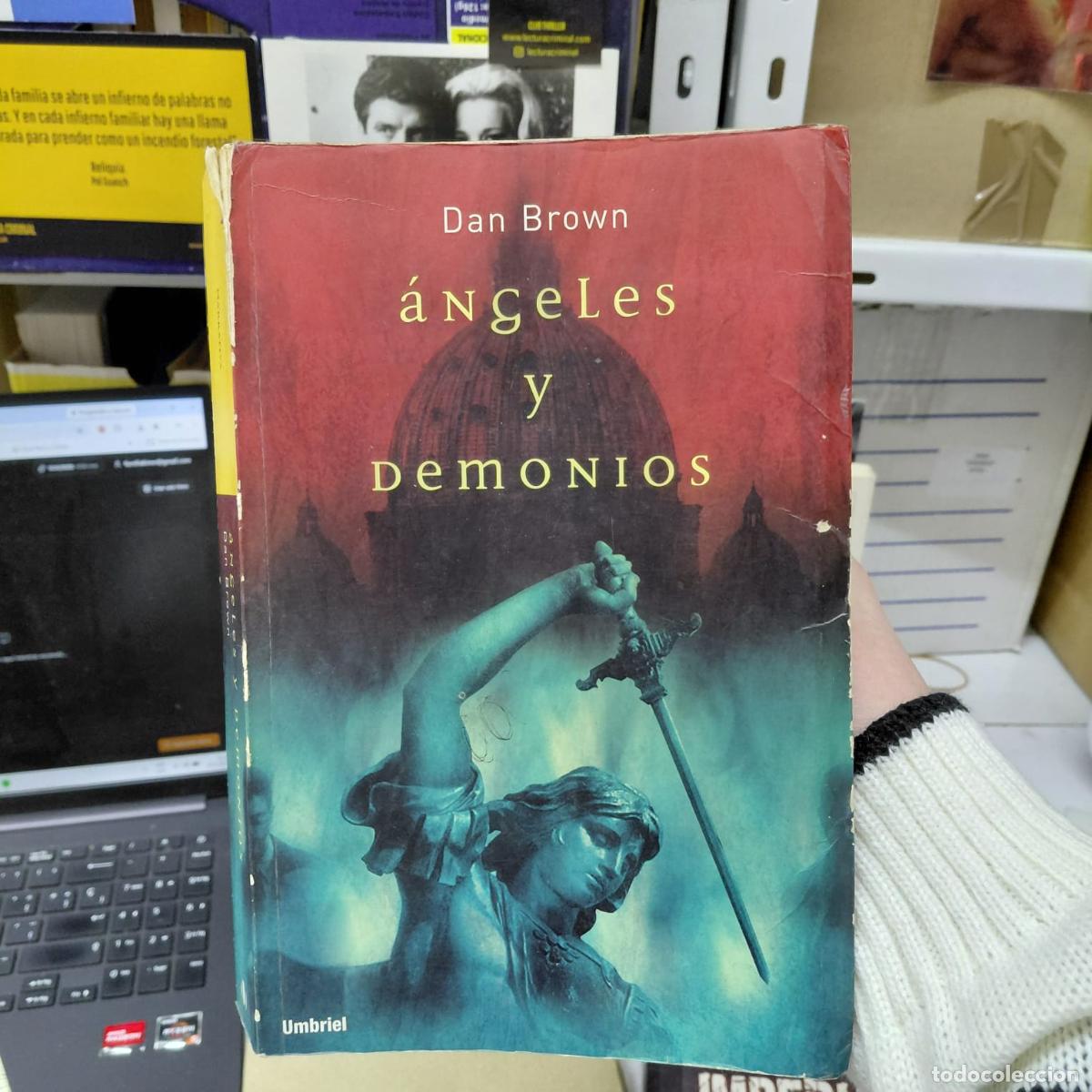 Livros em segunda m&atilde;o: &Aacute;ngeles Y Demonios - Dan Brown, Eduardo G. Murillo - Dan Brown, Eduardo G. Murillo