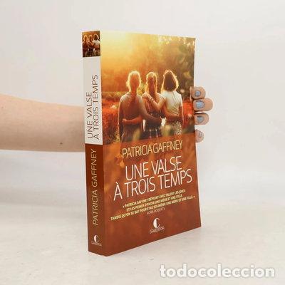 Libros: Une valse &agrave; trois temps- 9782368120309