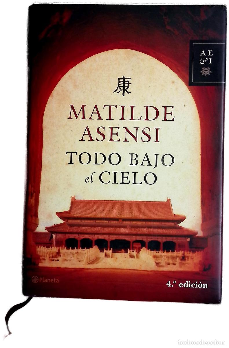 Livros em segunda m&atilde;o: Todo bajo en cielo - Matilde Asensi