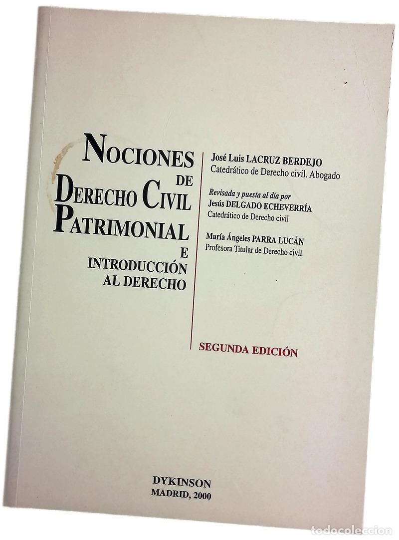 Libri di seconda mano: Nociones de derecho civil patrimonial e introducci&oacute;n al derecho