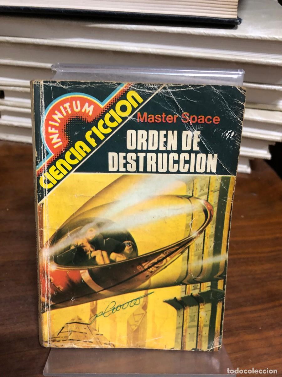Libri di seconda mano: Orden de destrucci&oacute;n Master Space