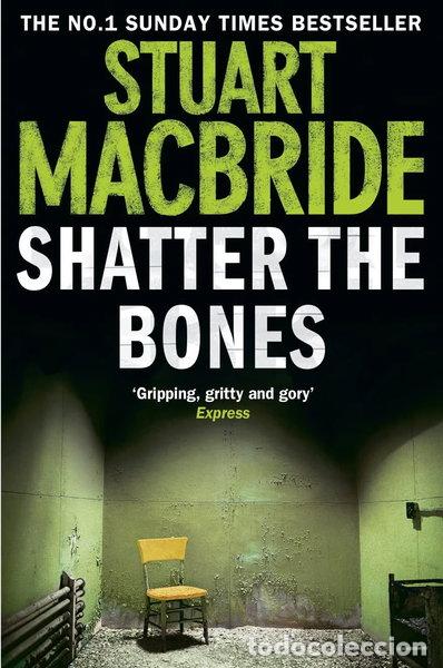 Libri di seconda mano: Shatter the Bones- 9780007349449
