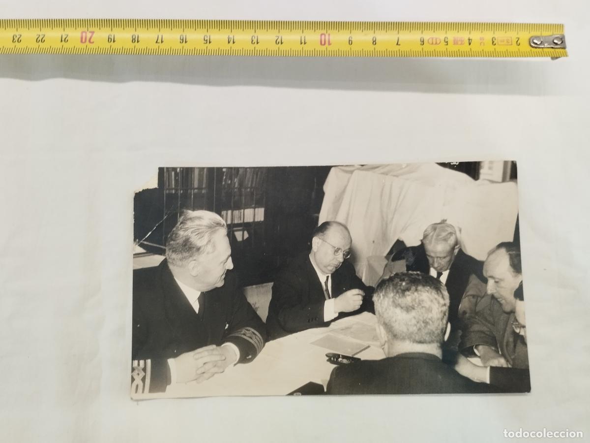 B&uuml;cher: ANTIGUA FOTOGRAF&Iacute;A / OLD PICTURE: RDA / Alemania Oriental (A&ntilde;os 50-60) &ndash; Walter Ulbricht y Al... -