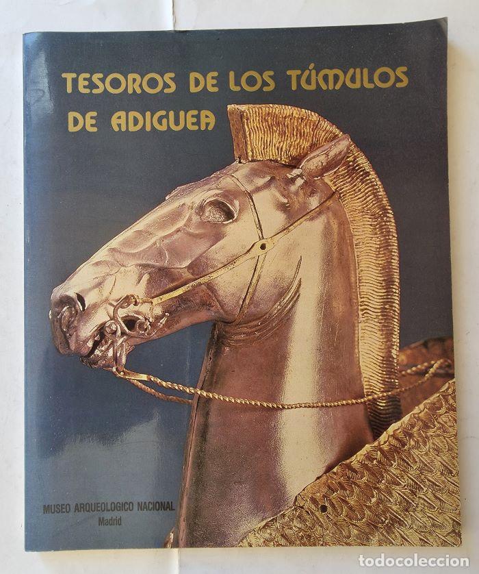 Libri di seconda mano: TESOROS DE LOS T&Uacute;MULOS DE ADIGUEA. MATERIALES DE LA EXPEDICI&Oacute;N ARQUEOL&Oacute;GICA - Aleksandr Mij&aacute;ilovich