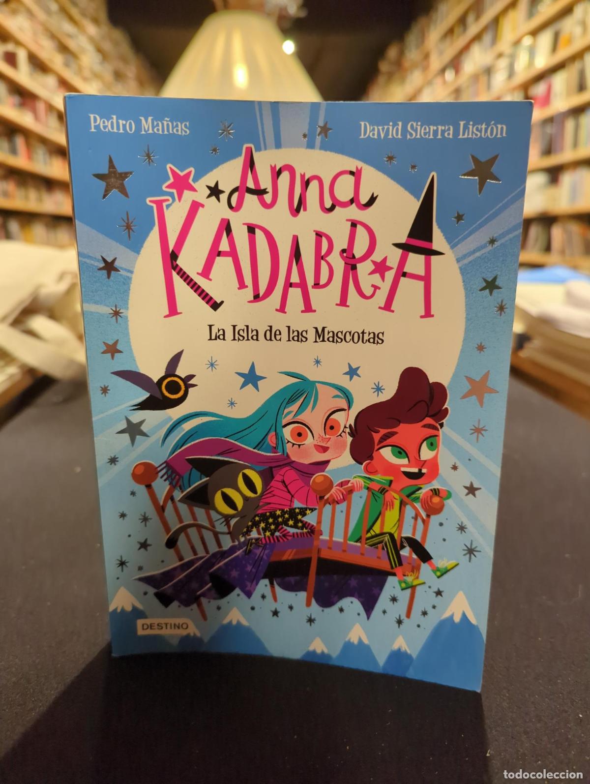 Libri di seconda mano: Anna Kadabra 5. La Isla de las Mascotas - David Sierra List&oacute;n Pedro Ma&ntilde;as