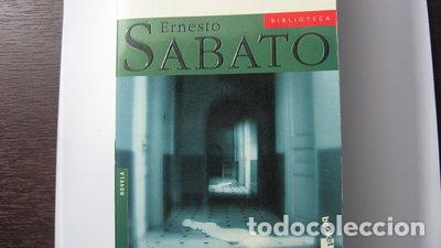 books: Sobre h&eacute;roes y tumbas- 9788432216473