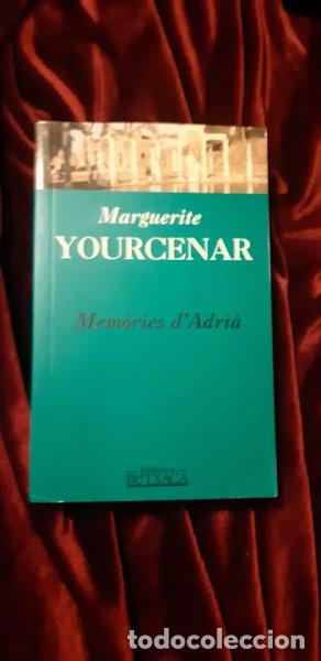 Libri di seconda mano: Mem&ograve;ries d'Adri&agrave;- 9788440692313