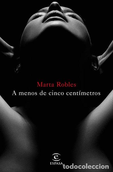 Livros em segunda m&atilde;o: A menos de cinco cent&iacute;metros- 9788467048957