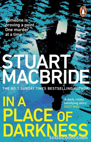 B&uuml;cher: In a Place of Darkness- 9780552178334