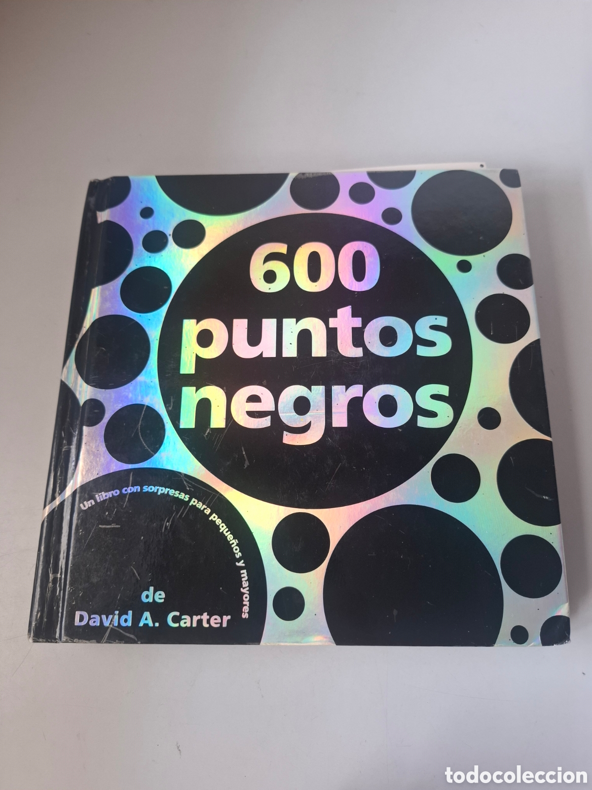 Libros: 600 puntos negros, Libro pop-up