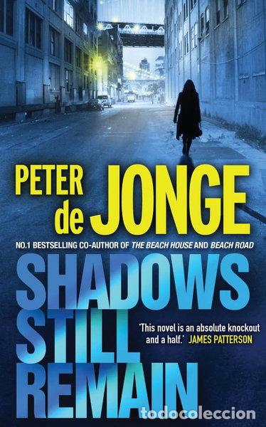 Livros em segunda m&atilde;o: Shadows Still Remain- 9781847560568
