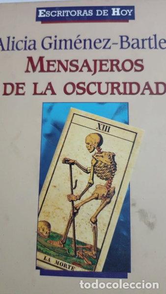 Libri di seconda mano: Mensajeros de la oscuridad- 9788439585404