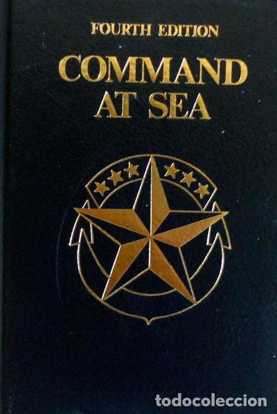 Libri di seconda mano: Command at Sea- 9780870211300