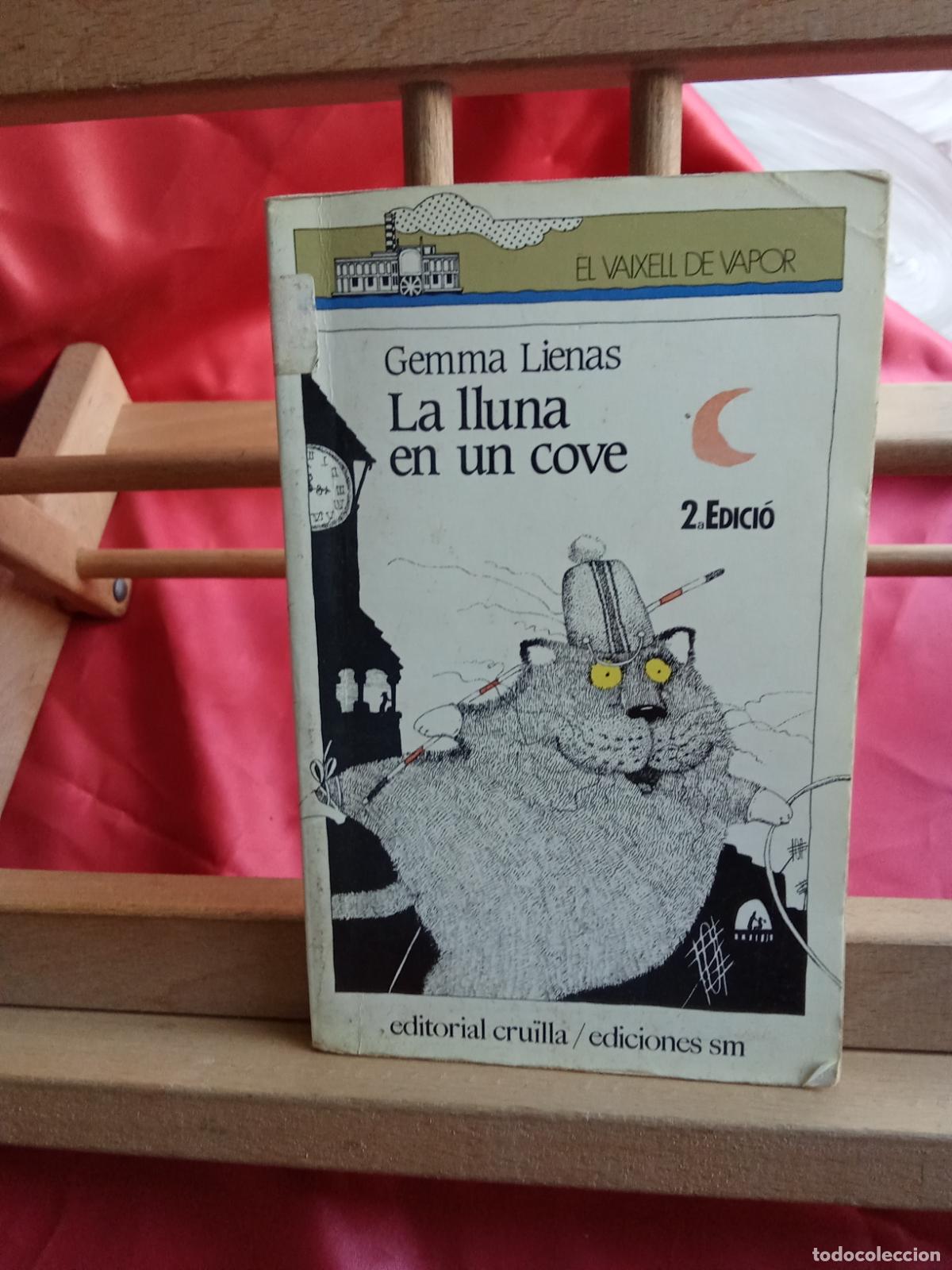Libros: La lluna en un cove. Gemm Lienas L.9309-904 catal&aacute;n