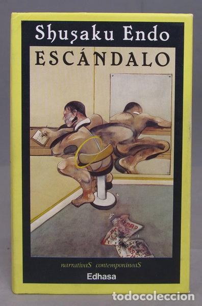 Livros em segunda m&atilde;o: Esc&aacute;ndalo- 9788435008006