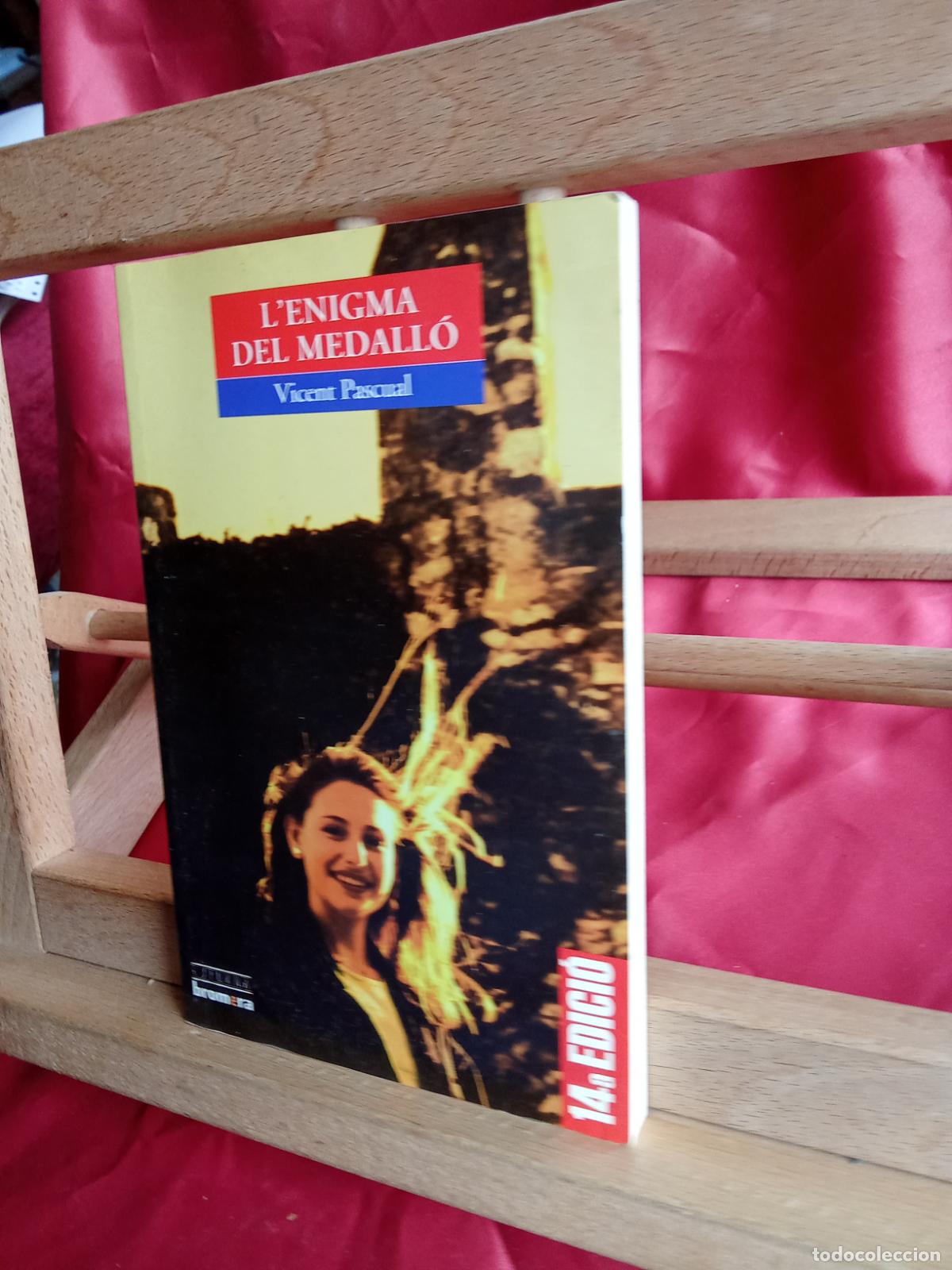 Libros: L'enigma del medall&oacute;. Vicent Pascual L.9309-963