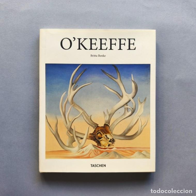 Libros: Georgia O'Keeffe 1887 - 1986. Flores en el Desierto. - Benke, Britta.