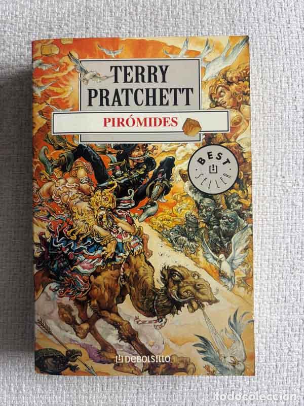 Libros: Pir&oacute;mides - Terry Pratchett - Foto 1