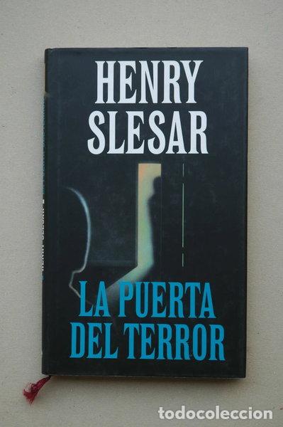 Libros: La puerta del terror- 9788422650133
