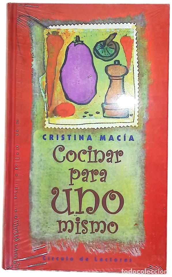 Libri di seconda mano: Cocinar para uno mismo m&aacute;s de 150 recetas para invitar cada d&iacute;a a la persona m&aacute;s importante de tu...