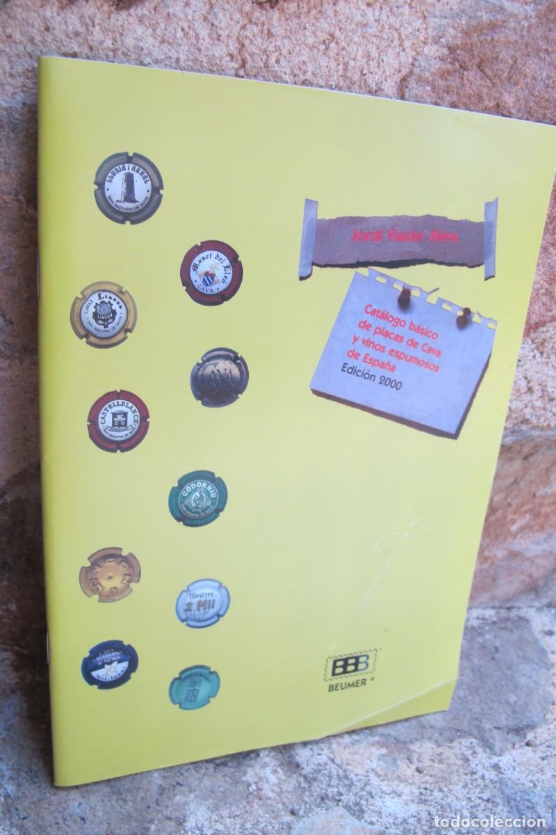 Libros: CATALOGO BASICO DE PLACAS DE CAVA Y VINOS ESPUMOSOS DE ESPA&Ntilde;A. 2000 JORDI VIADER RIERA