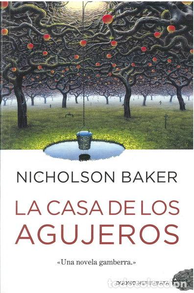 B&uuml;cher: La casa de los agujeros- 9788415355120