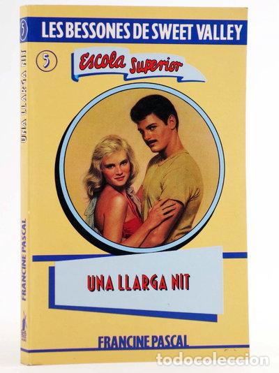 Libros: Una llarga nit- 9788427238251