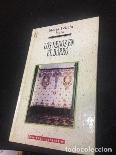 Libros: Los dedos en el barro- 9788476831250