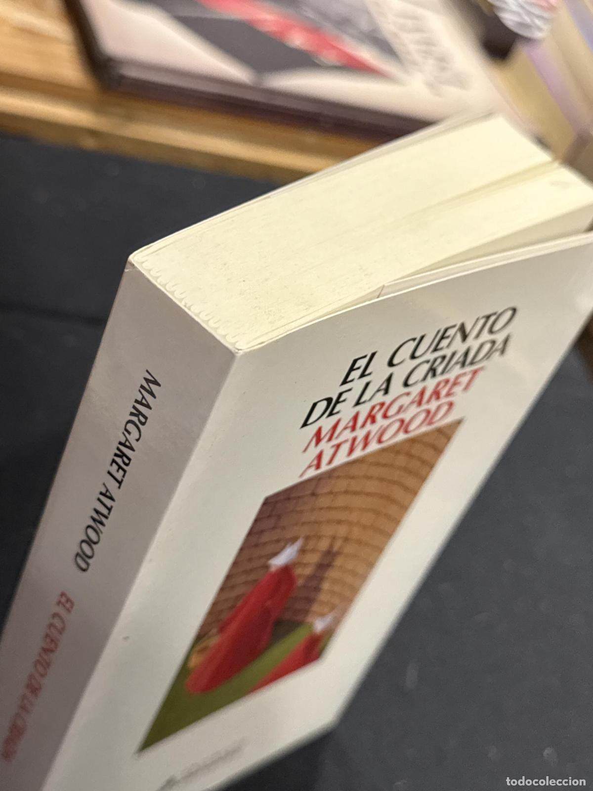 Libros: El cuento de la criada - Margaret Atwood - Foto 3