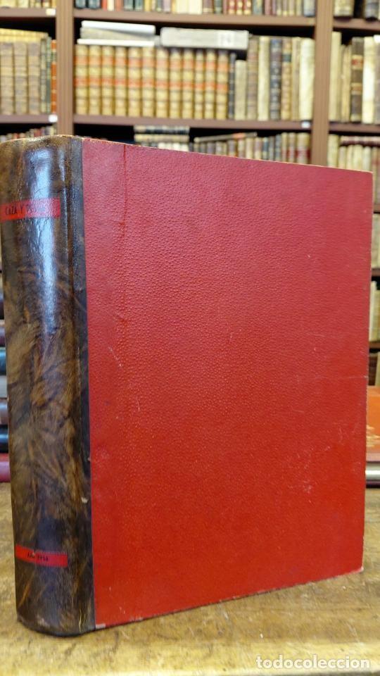 Libros: CAZA Y PESCA. 1958. 12 n&uacute;meros. A&ntilde;o completo. - ESPA&Ntilde;A, Joaqu&iacute;n.