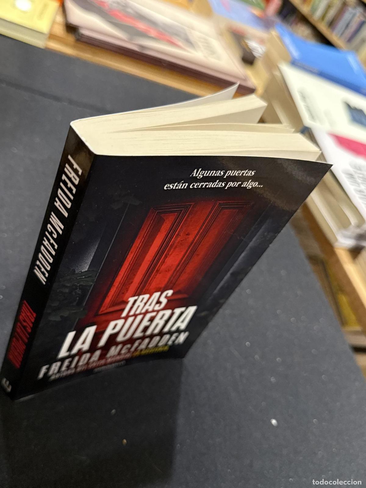 Libros: Tras la puerta - Freida Mcfadden - Foto 3