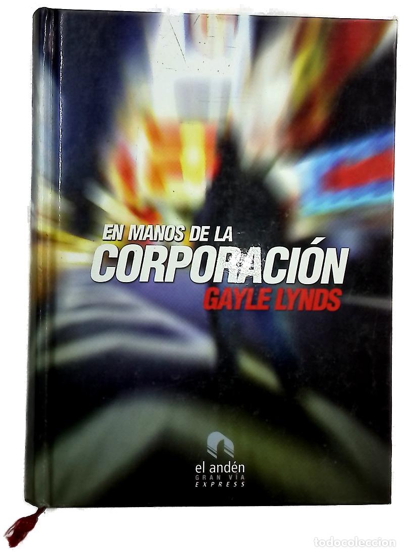 Libros: En manos de la corporaci&oacute;n