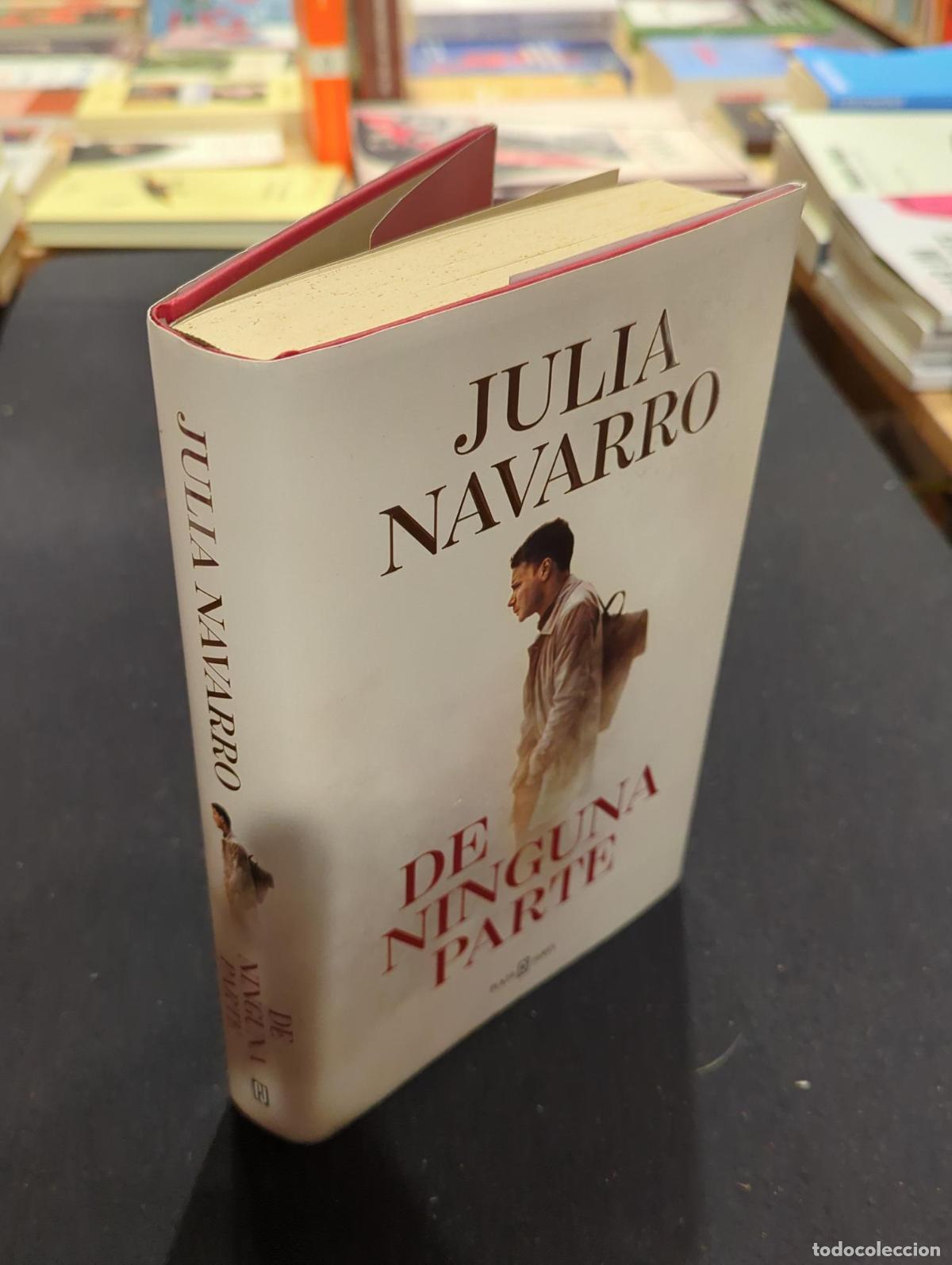 Libros: De ninguna parte - Julia Navarro - Foto 3