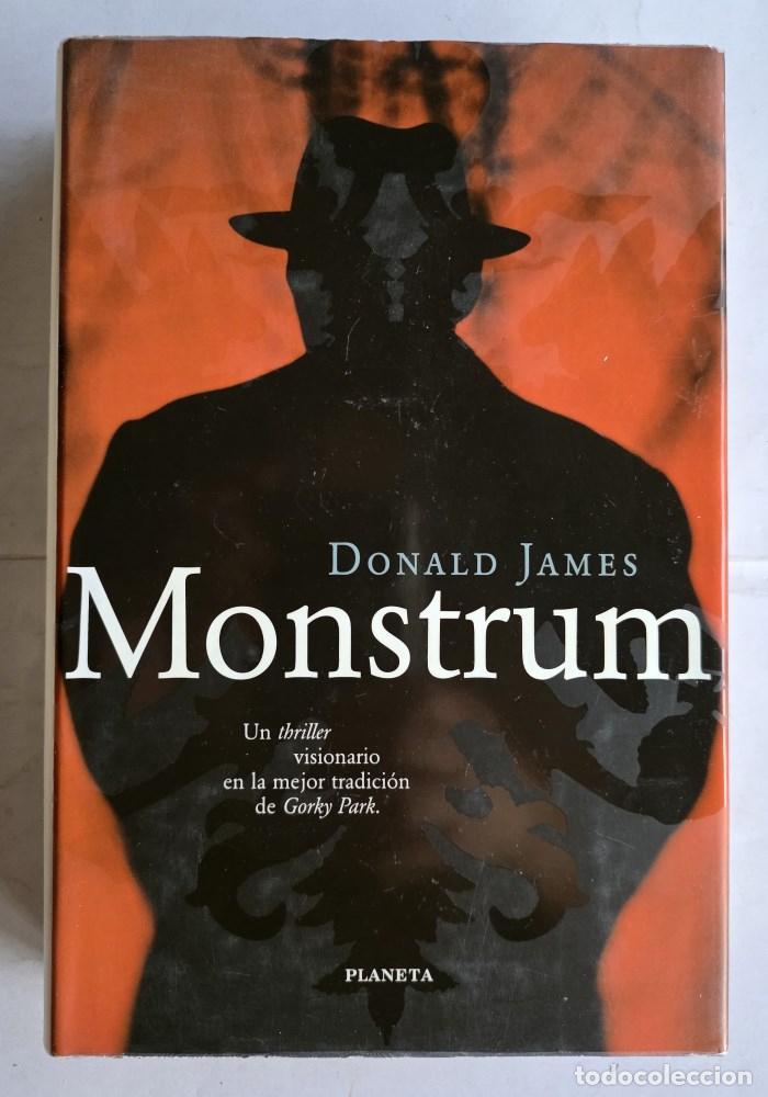 Livres: MONSTRUM - Donald James