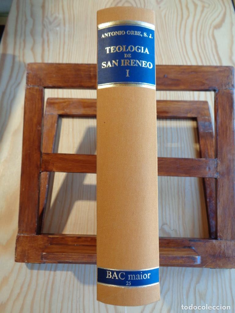 Libri di seconda mano: TEOLOG&Iacute;A DE SAN IRENEO. Tomo I. Comentario al Libro V del Adversus haereses. - ANTONIO ORBE, S. J.