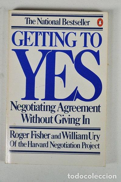 Libri di seconda mano: Getting to Yes- 9780140065343
