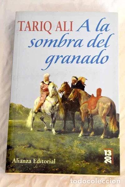 Libros: A la sombra del granado- 9788420666327 - Foto 1
