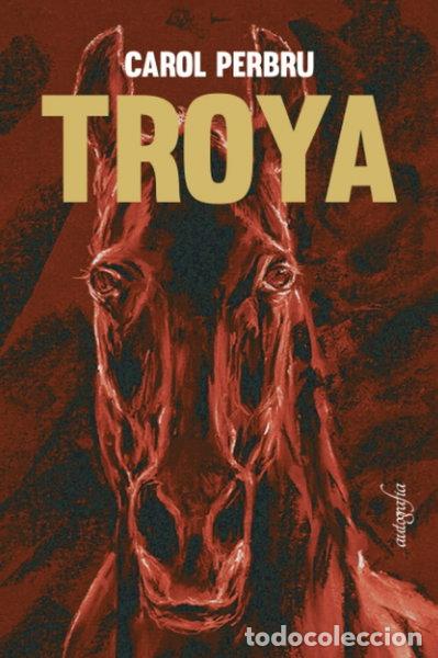 books: Troya- 9788419367716