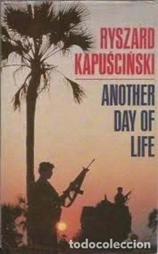 Libros: Another Day of Life- 9780330301046