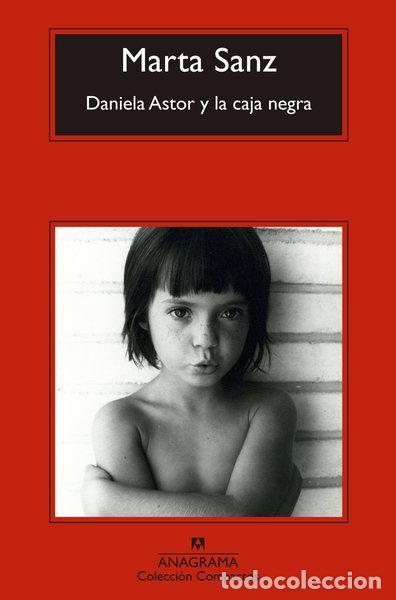Livros em segunda m&atilde;o: Daniela Astor y la caja negra- 9788433977830