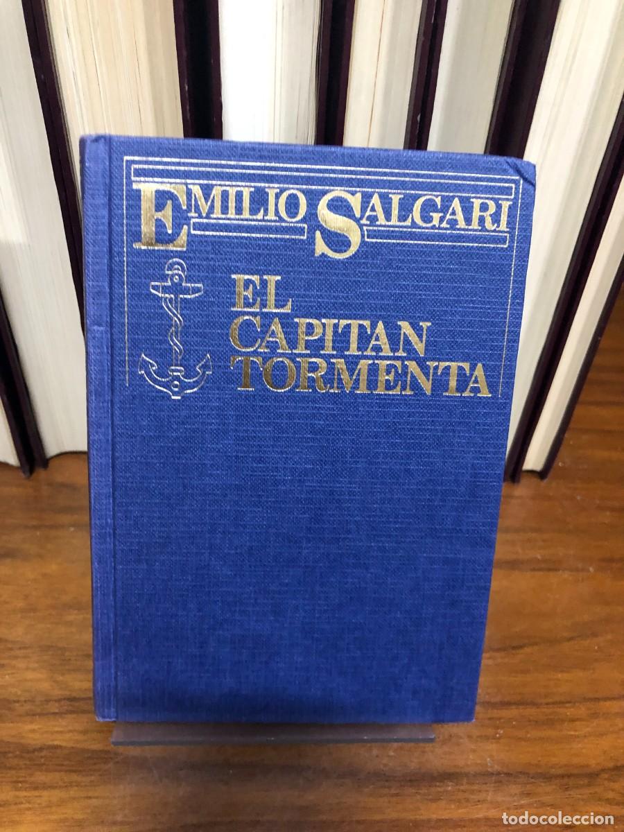 B&uuml;cher: El Capit&aacute;n Tormenta Emilio Salgari (Colecci&oacute;n azul encuadernada en tela)