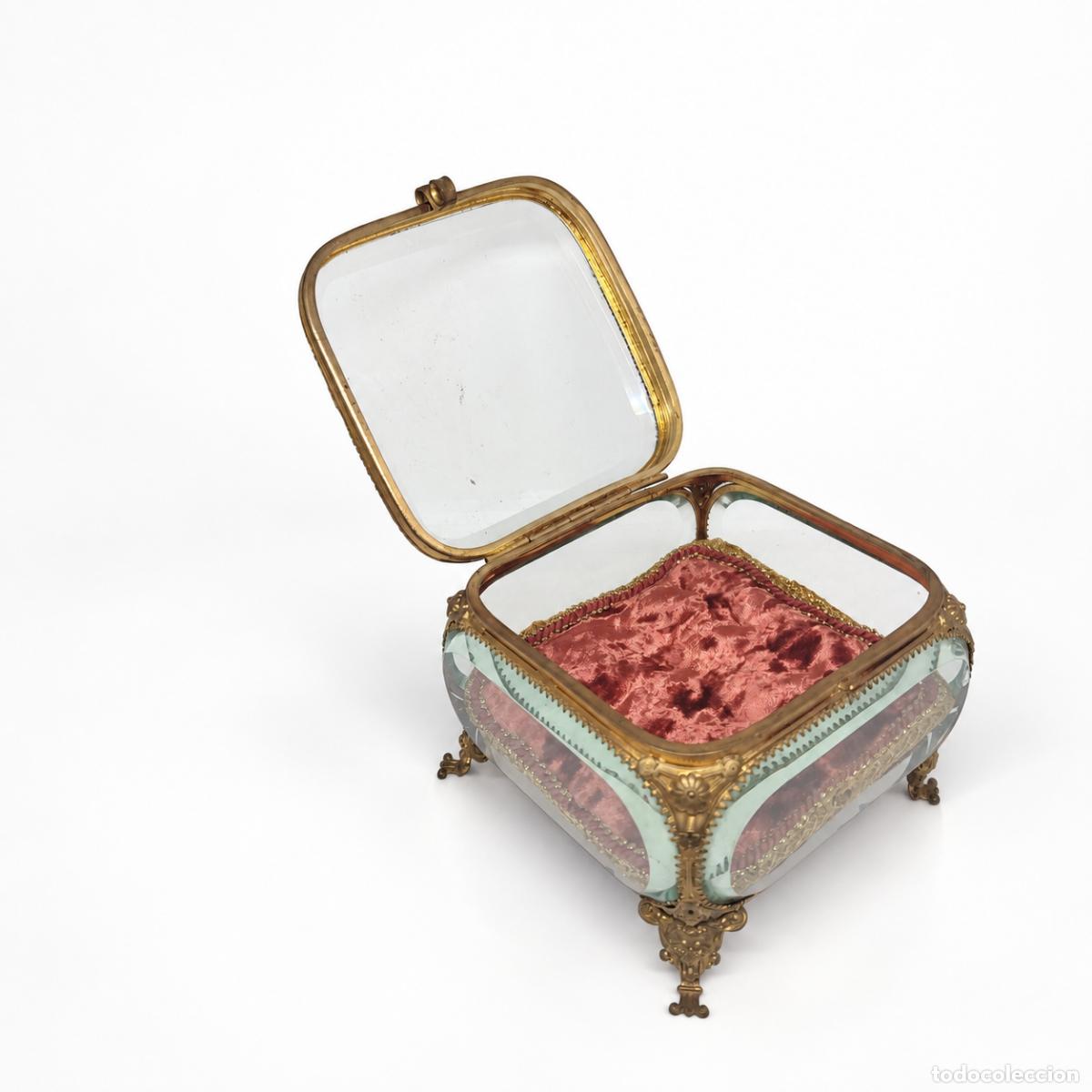 books: Joyero de Napole&oacute;n III - siglo XIX