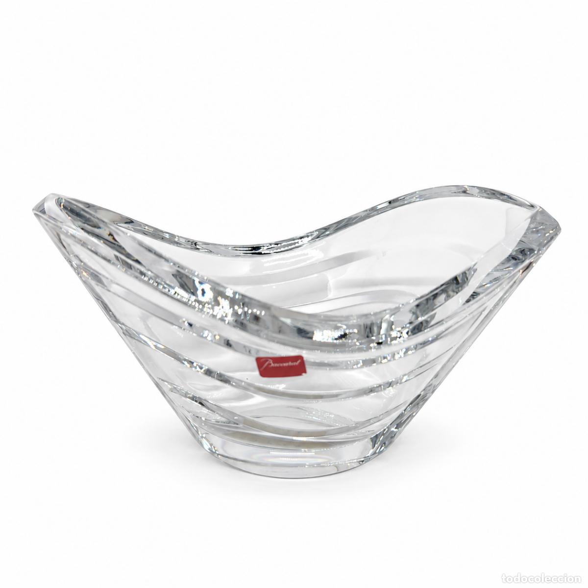 Livros em segunda m&atilde;o: NUEVO - Baccarat - Vaso Wave, Thomas Bastide