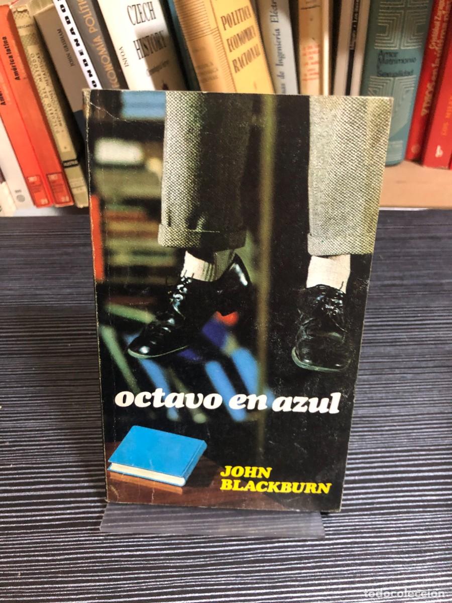 Livros em segunda m&atilde;o: Octavo en azul John Blackburn
