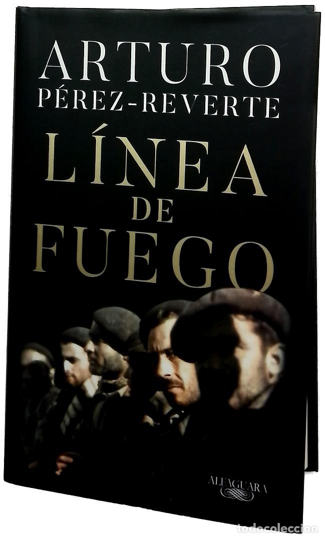 Libros: L&iacute;nea de fuego - P&eacute;rez-Reverte, Arturo