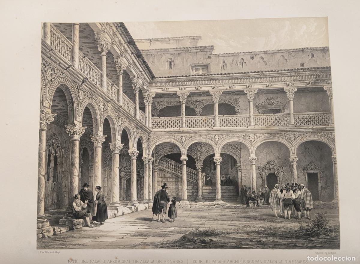 Libros: Vista del patio principal del Palacio del Arzobispo, en Alcal&aacute; de Henares, tomada desde uno de sus l